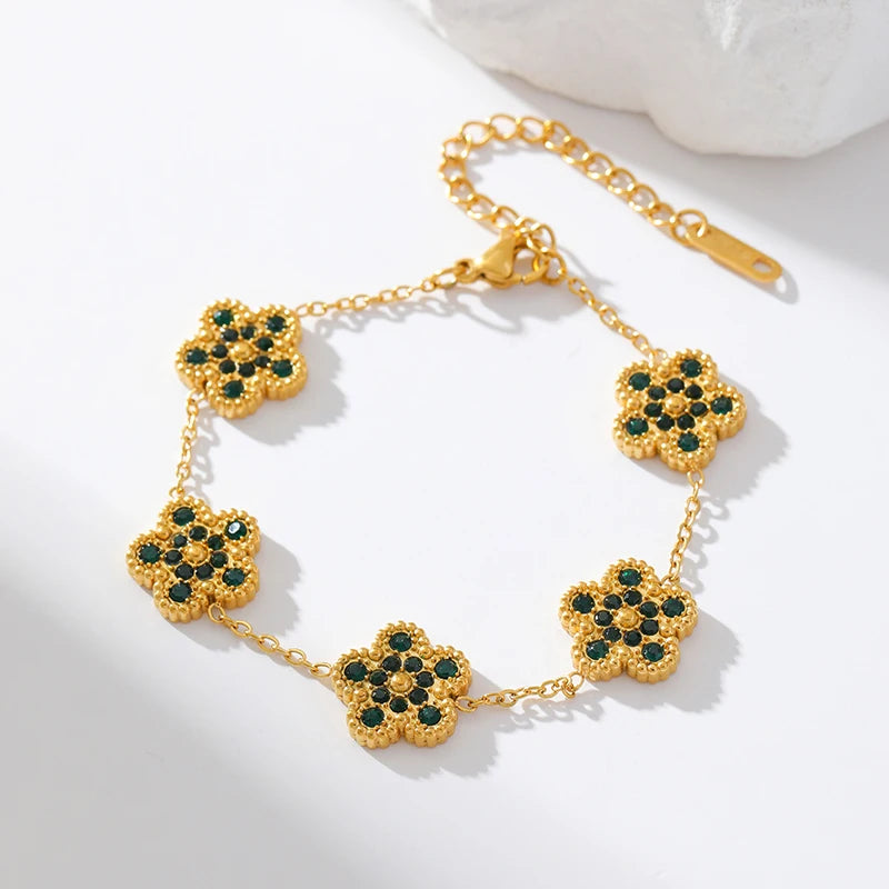 Glam Clover Gem