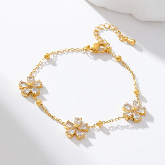 Glam Flower Gem White Silver