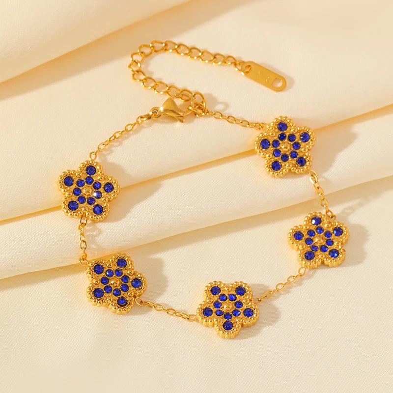 Glam Clover Gem