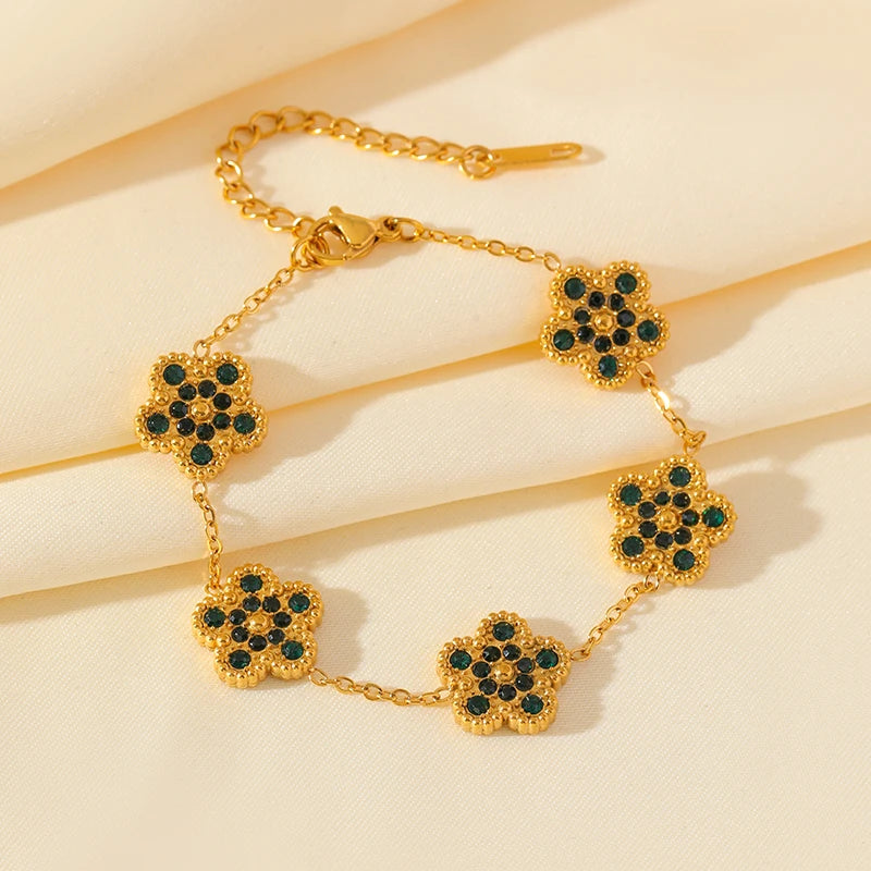 Glam Clover Gem